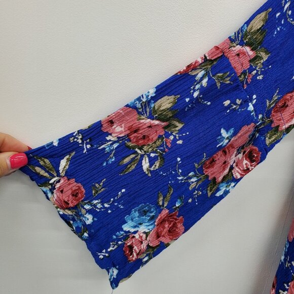 Umgee Tunic Top Womens Size M Blue Pink Floral Criss Cross V-Neck Boho Fairy - Picture 7 of 14